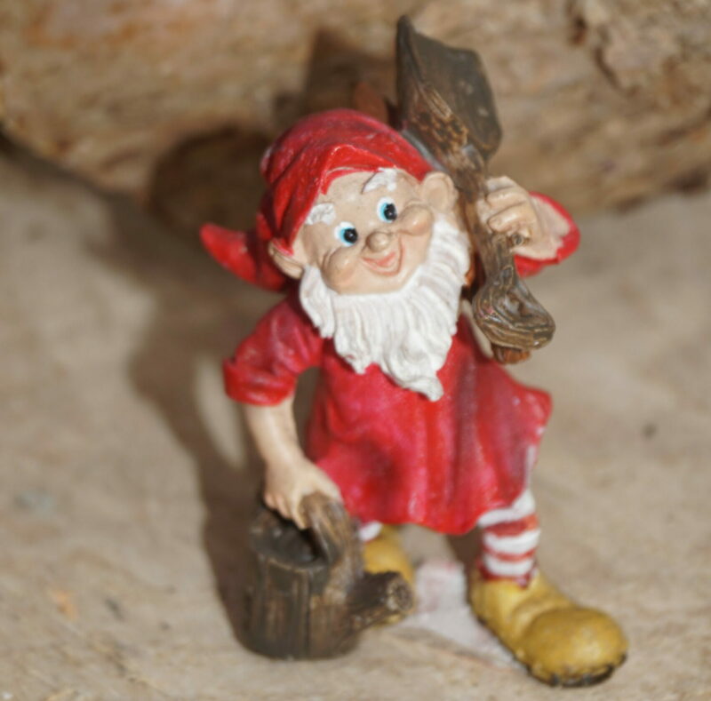 Jule Figur (Nisse med Skovl og Vandkande)