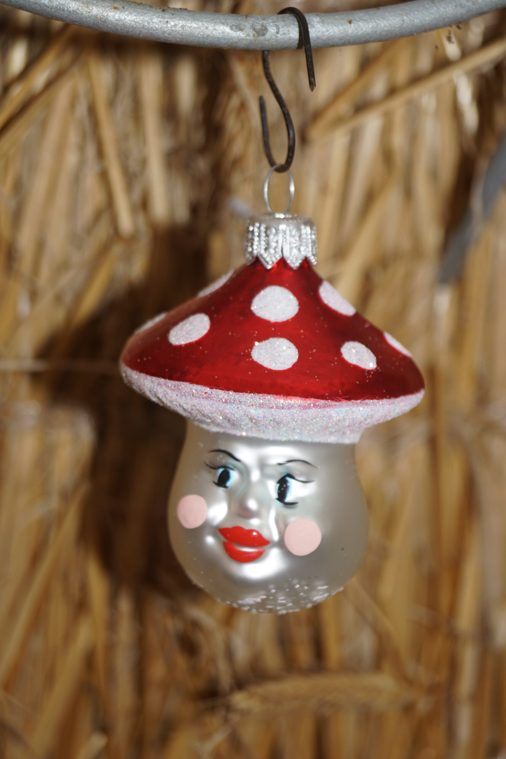 Julekugle Svamp (Ansigt og rød hat) 7 cm